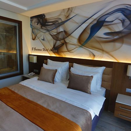 B Business Hotel & Spa Antalya Exterior foto